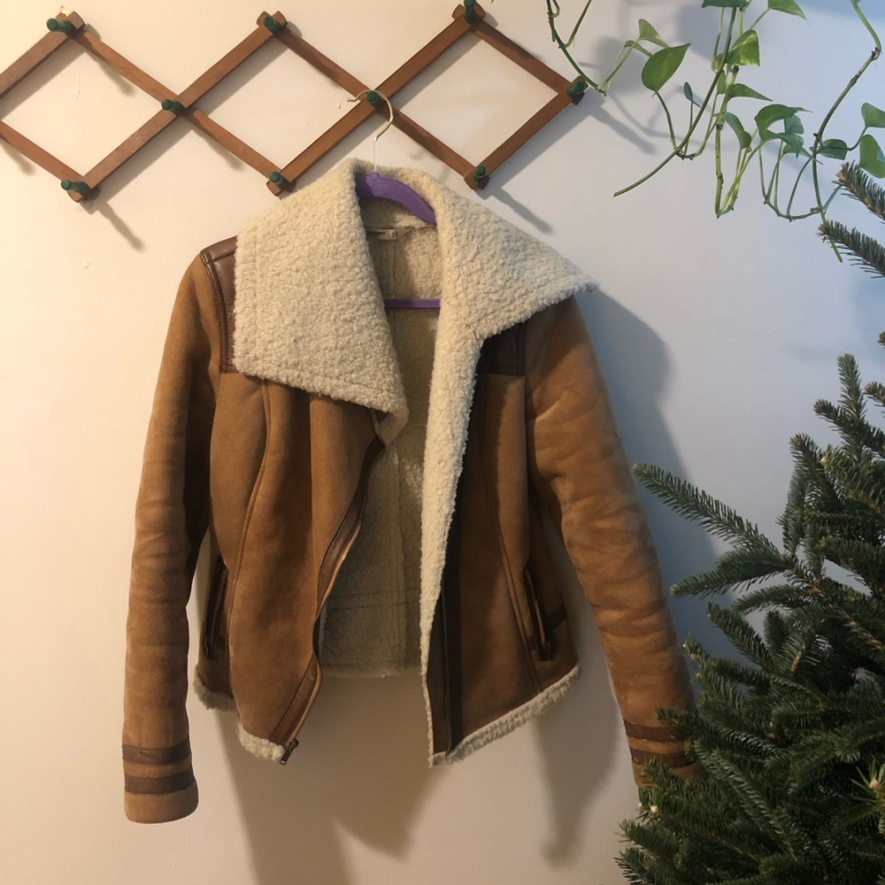 Brown/ tan shearling aviator